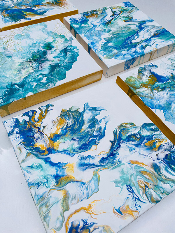 Fluid and pouring art paintings